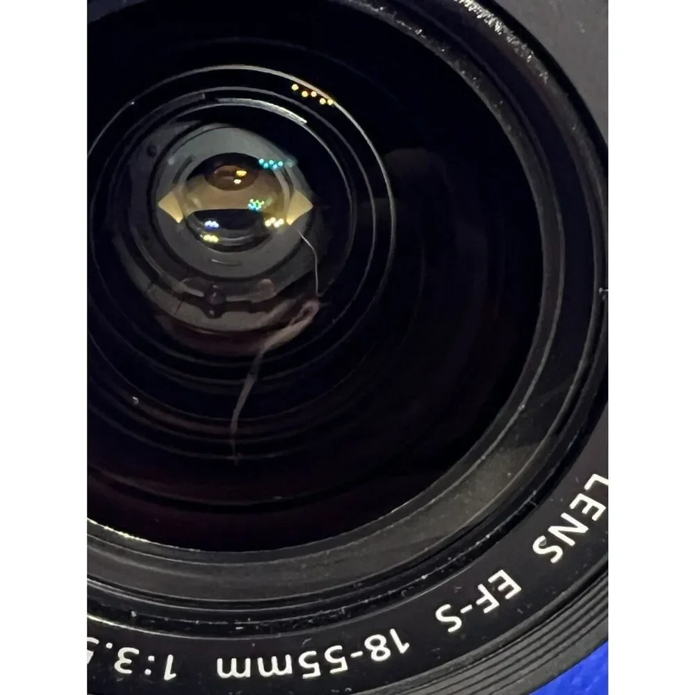 Canon EF-S 18-55mm f/3.5-5.6 IS II Zoom Lens -working autostablizer